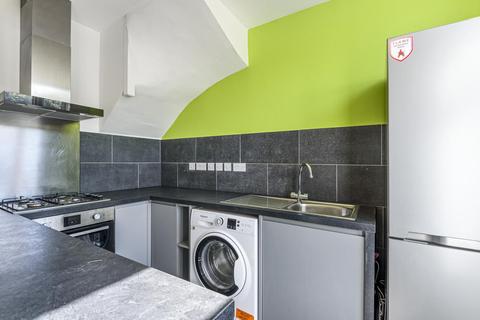 106 Pendragon Road, Bromley, BR1 5LH