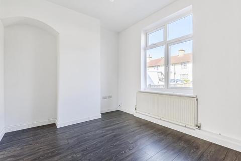 106 Pendragon Road, Bromley, BR1 5LH