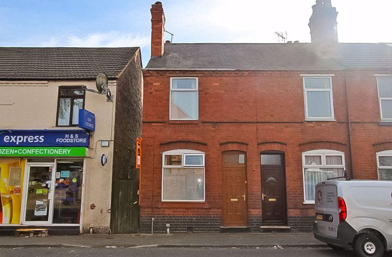Broad Lane, Bloxwich, Walsall 2 bed terraced house £160,000