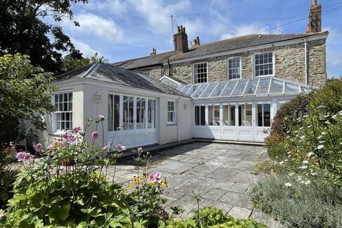 6 bedroom end of terrace house for sale - Falmouth Road, Truro