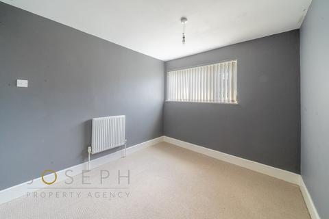 24 Heatherhayes, Ipswich, IP2 9SL
