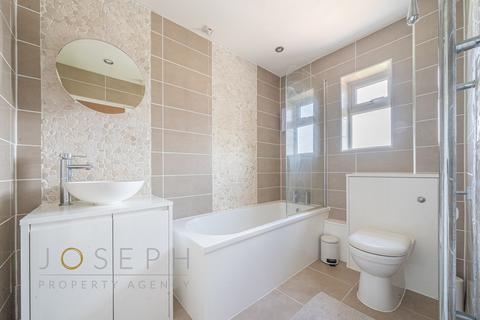 24 Heatherhayes, Ipswich, IP2 9SL