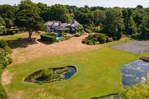 8 bedroom character property for sale - Shirley Holms, Lymington, SO41