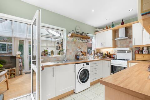 11 Ashmead Grove, Birmingham, B24 9RE