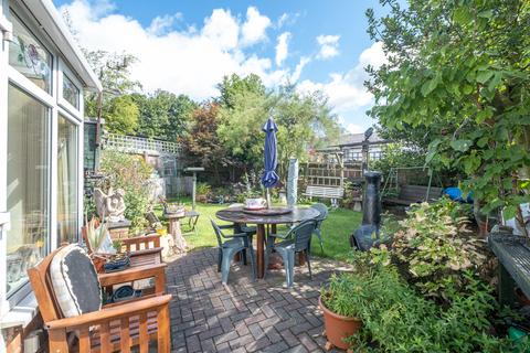 11 Ashmead Grove, Birmingham, B24 9RE