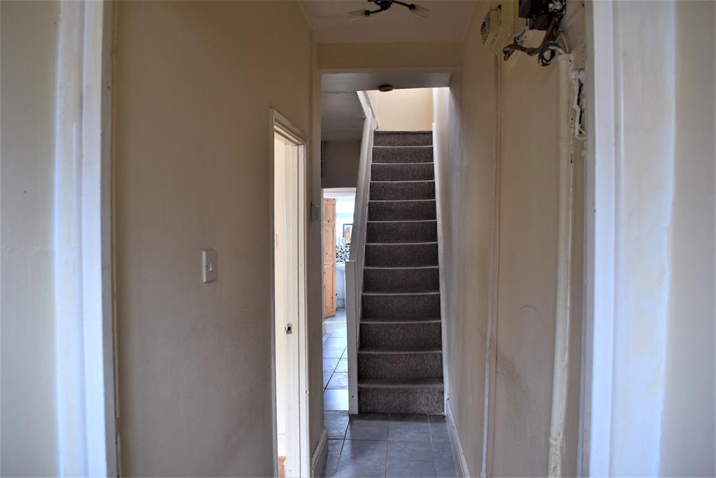 ENTRANCE &amp; HALLWAY