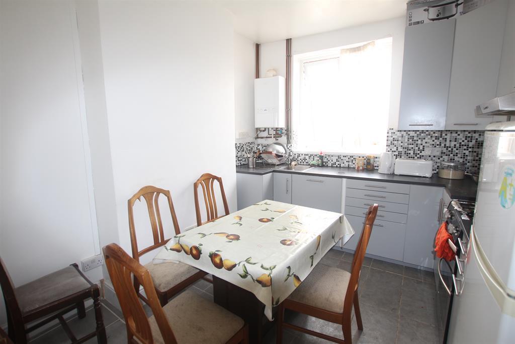 Kitchen dining room