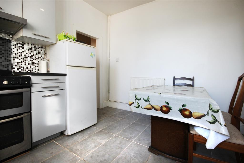 Kitchen dining room