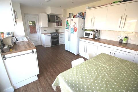 9 Streamside Road, Chipping Sodbury, Bristol, BS37 6HH