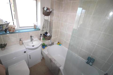 9 Streamside Road, Chipping Sodbury, Bristol, BS37 6HH
