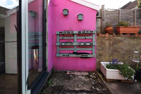 18 Clare Road, Eastville, Bristol, BS5 6NF