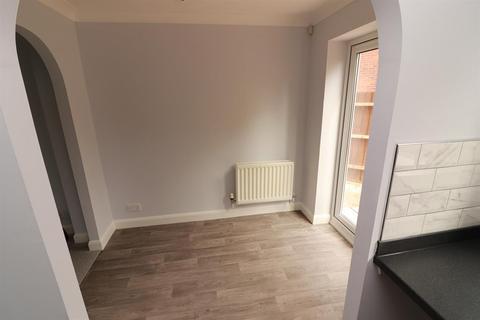 22 Coopers Drive, Yate, Bristol, BS37 7YF