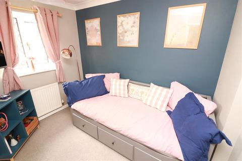 37 Whitley Close, Yate, Bristol, BS37 5XX