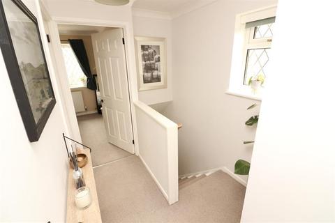 37 Whitley Close, Yate, Bristol, BS37 5XX