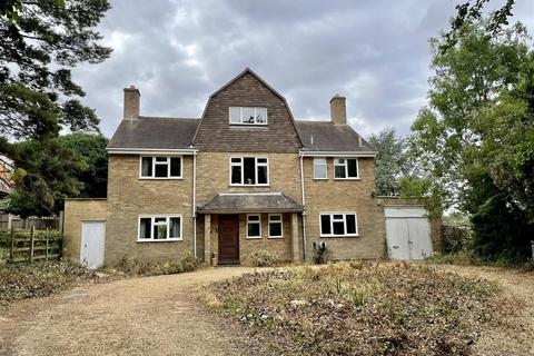 4 bedroom detached house for sale - Nassington Road, Yarwell, Peterborough
