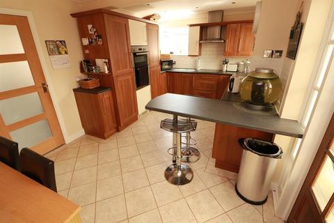 94 Longford, Yate, Bristol, BS37 4JW