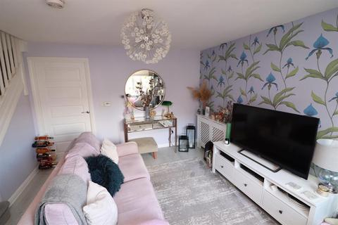 31 Blackberry Close, Yate, Bristol, BS37 7DE