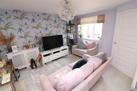 31 Blackberry Close, Yate, Bristol, BS37 7DE