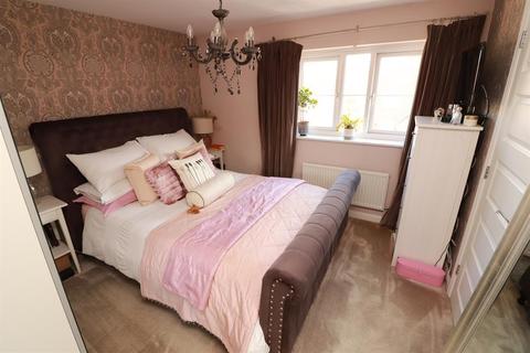 31 Blackberry Close, Yate, Bristol, BS37 7DE