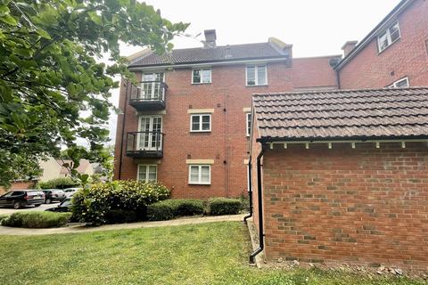 10 Alexandra Close, Dursley, GL11 4GN