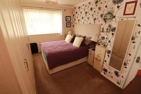 99 Stanshawe Crescent, Yate, Bristol, BS37 4EF