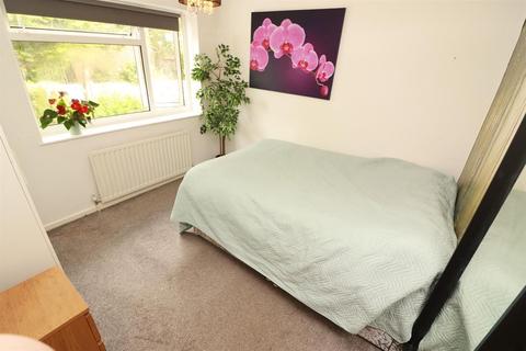 88 Highworth Crescent, Yate, Bristol, BS37 4HL