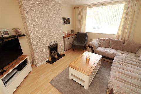 17 Stanshawe Crescent, Yate, Bristol, BS37 4EB