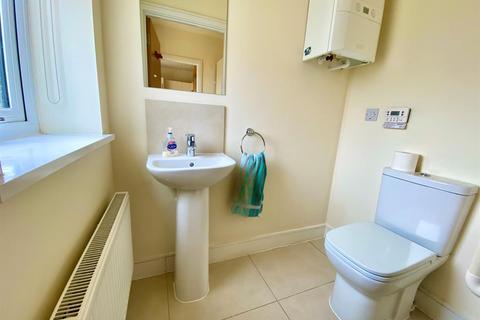 7 Budding Way, Dursley, GL11 5BE