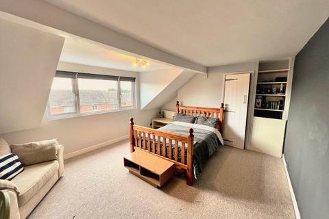 7 Gloucester Road, Newtown, Berkeley, GL13 9NJ