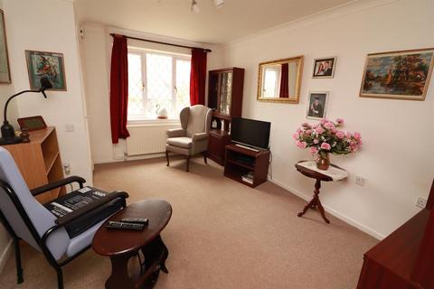 12 The Glen, Yate, Bristol, BS37 5PR