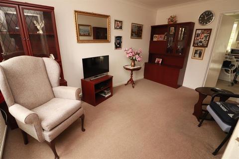12 The Glen, Yate, Bristol, BS37 5PR