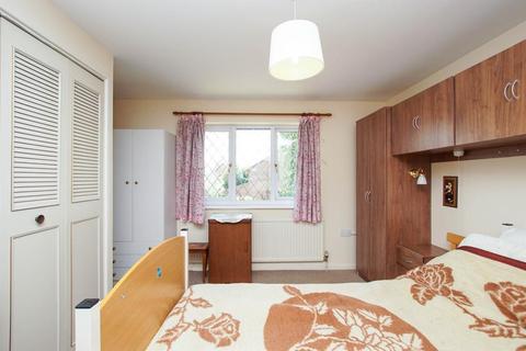 12 The Glen, Yate, Bristol, BS37 5PR