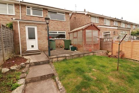 61 Kingscote, Yate, Bristol, BS37 8YE