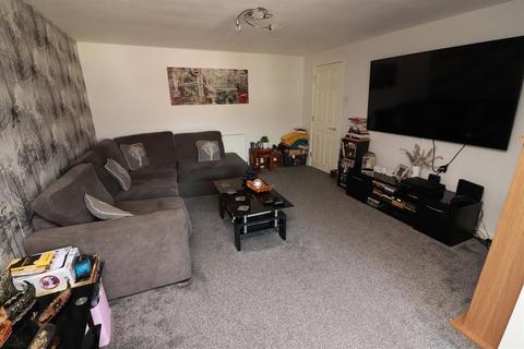 28a Birkdale, Yate, Bristol, BS37 4EX