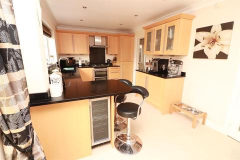 41 Coopers Drive, Yate, Bristol, BS37 7XZ