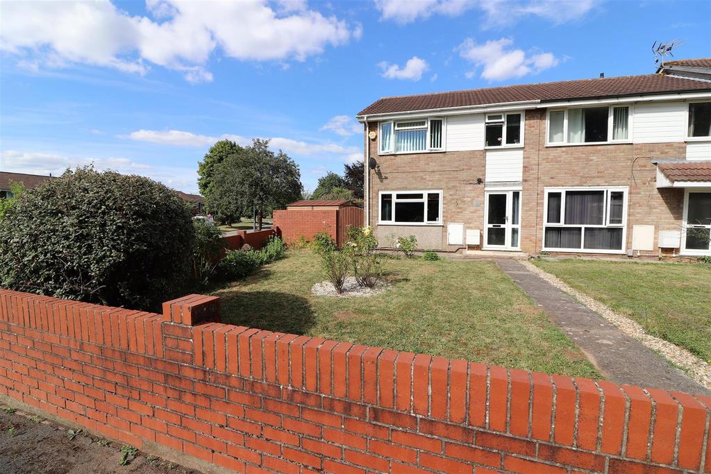 Littledean, Yate, Bristol, BS37 8UJ 3 bed end of terrace house for sale