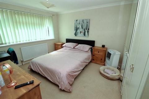 143 Littledean, Yate, Bristol, BS37 8UJ
