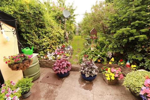Hadera High Street, Iron Acton, Bristol, BS37 9UG