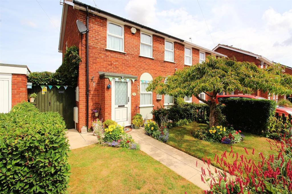 Earls Way, Thurmaston 3 bed semidetached house for sale £289,950