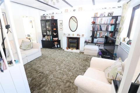 49 Slimbridge Close, Yate, Bristol, BS37 8XZ