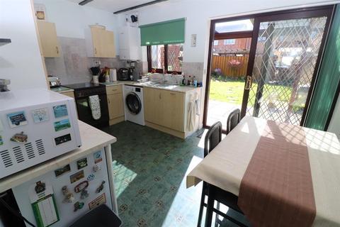 49 Slimbridge Close, Yate, Bristol, BS37 8XZ