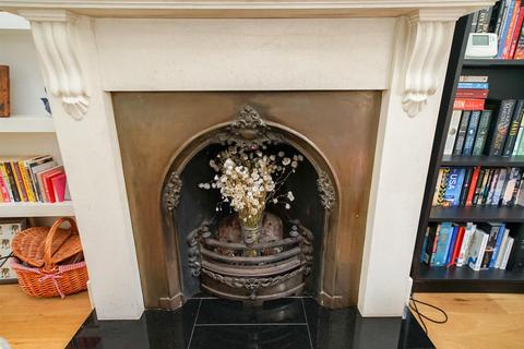 11 Waterloo Road, Leighton Buzzard, LU7 2NR