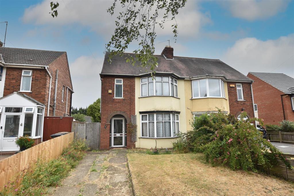 Eastfield Road, Wellingborough 3 bed house £245,000