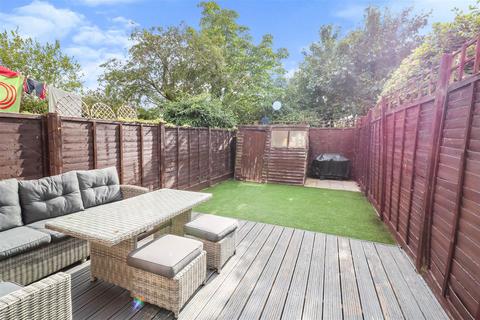 49 Copshall Close, Harlow, CM18 7LJ