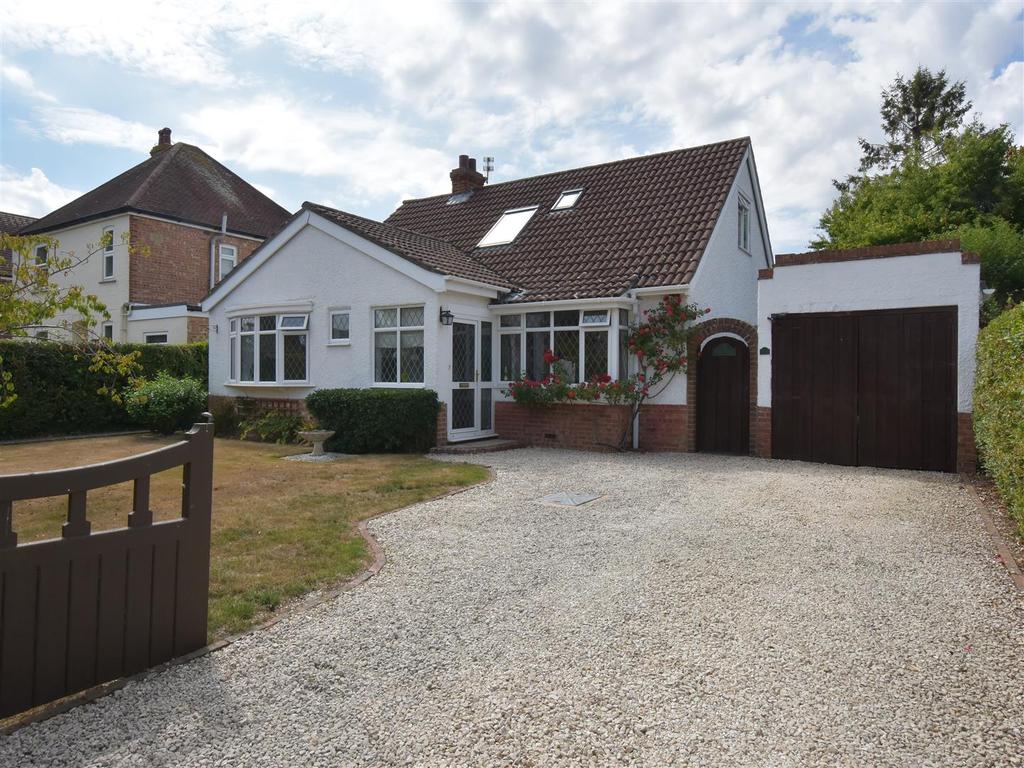 Downview Road, Barnham, Bognor Regis 4 bed detached bungalow for sale