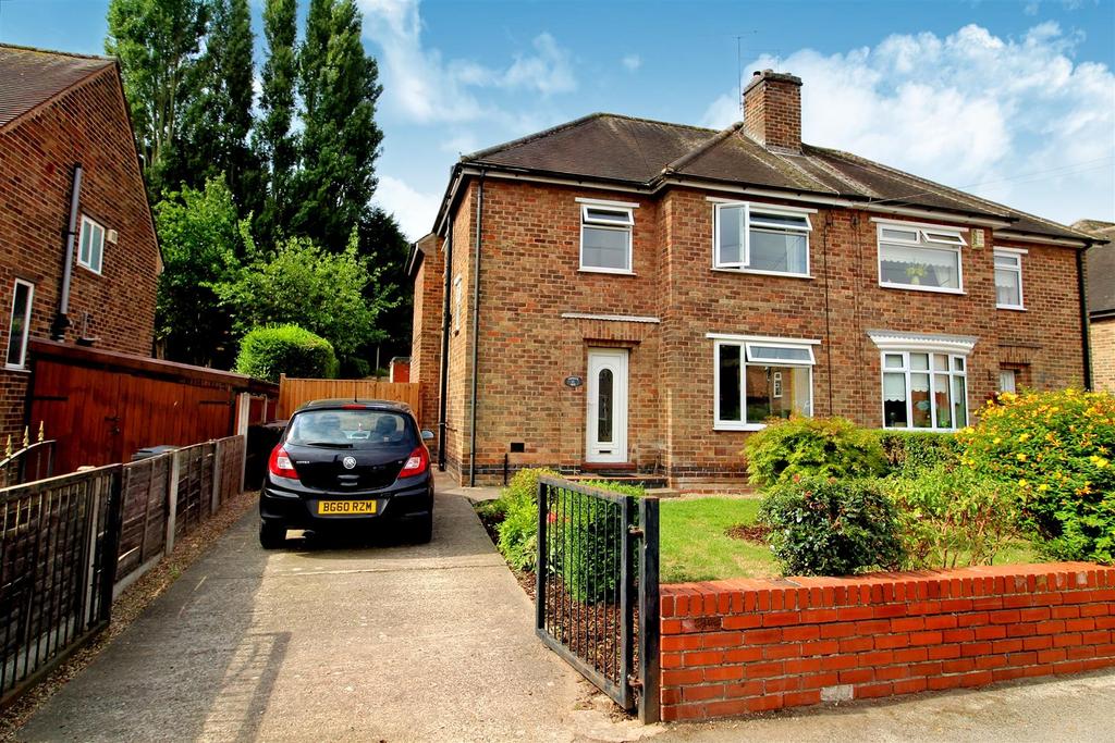 Valley Road, Carlton, Nottingham 3 bed semidetached house for sale £