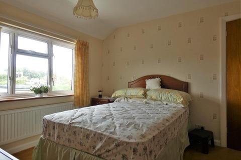 8 Pepper Hill, Northfleet, Gravesend, DA11 8EY