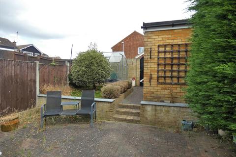 8 Pepper Hill, Northfleet, Gravesend, DA11 8EY
