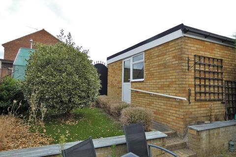 8 Pepper Hill, Northfleet, Gravesend, DA11 8EY