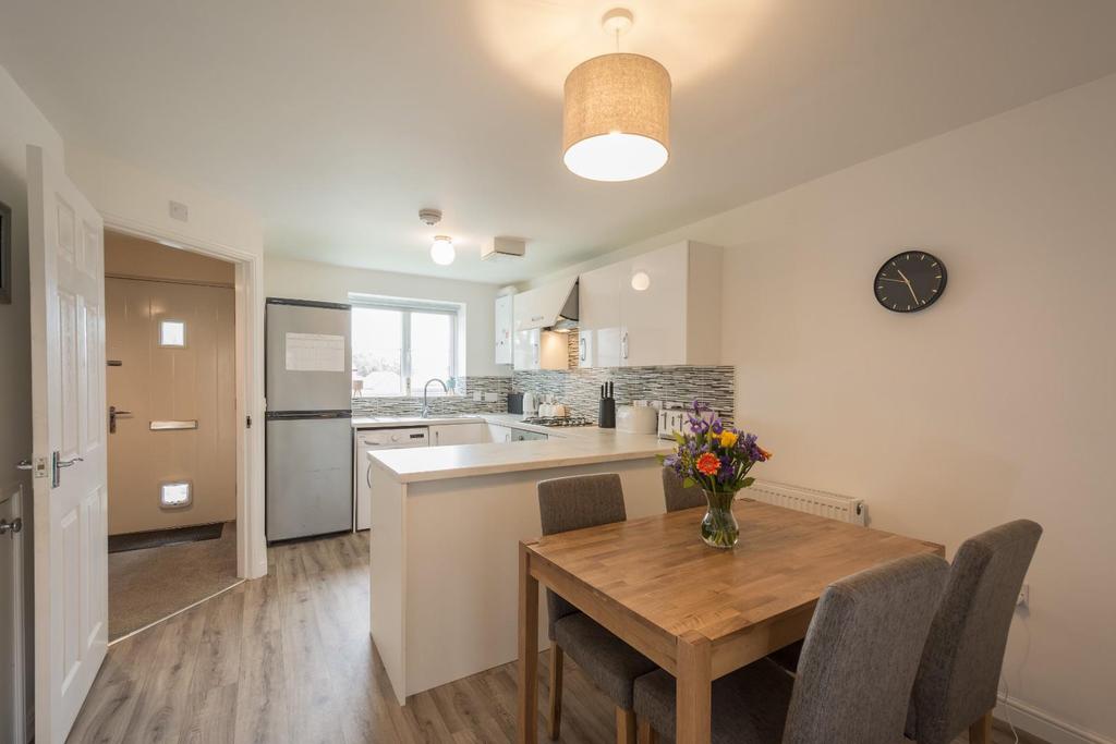 Pollard Road, Hapton, Burnley 3 bed semidetached house £185,000